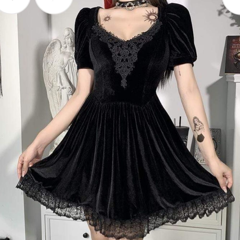 Women's Kawaii Puff Sleeved Black Velvet Dress with Lace Hem